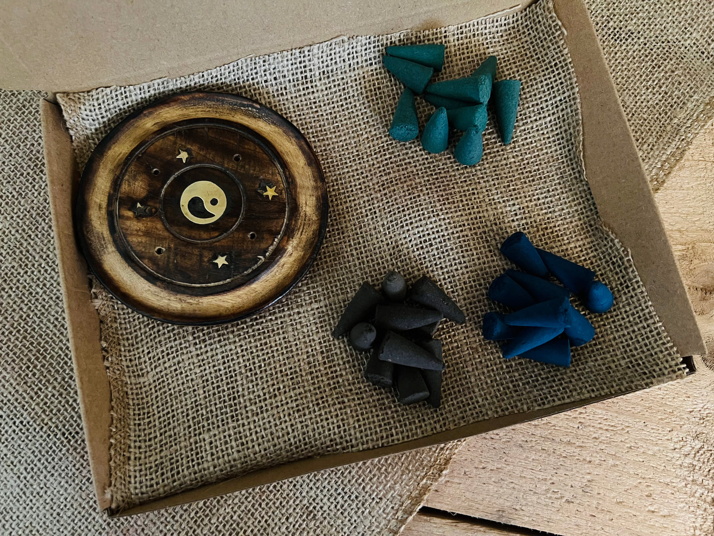 Handmade incense cone set