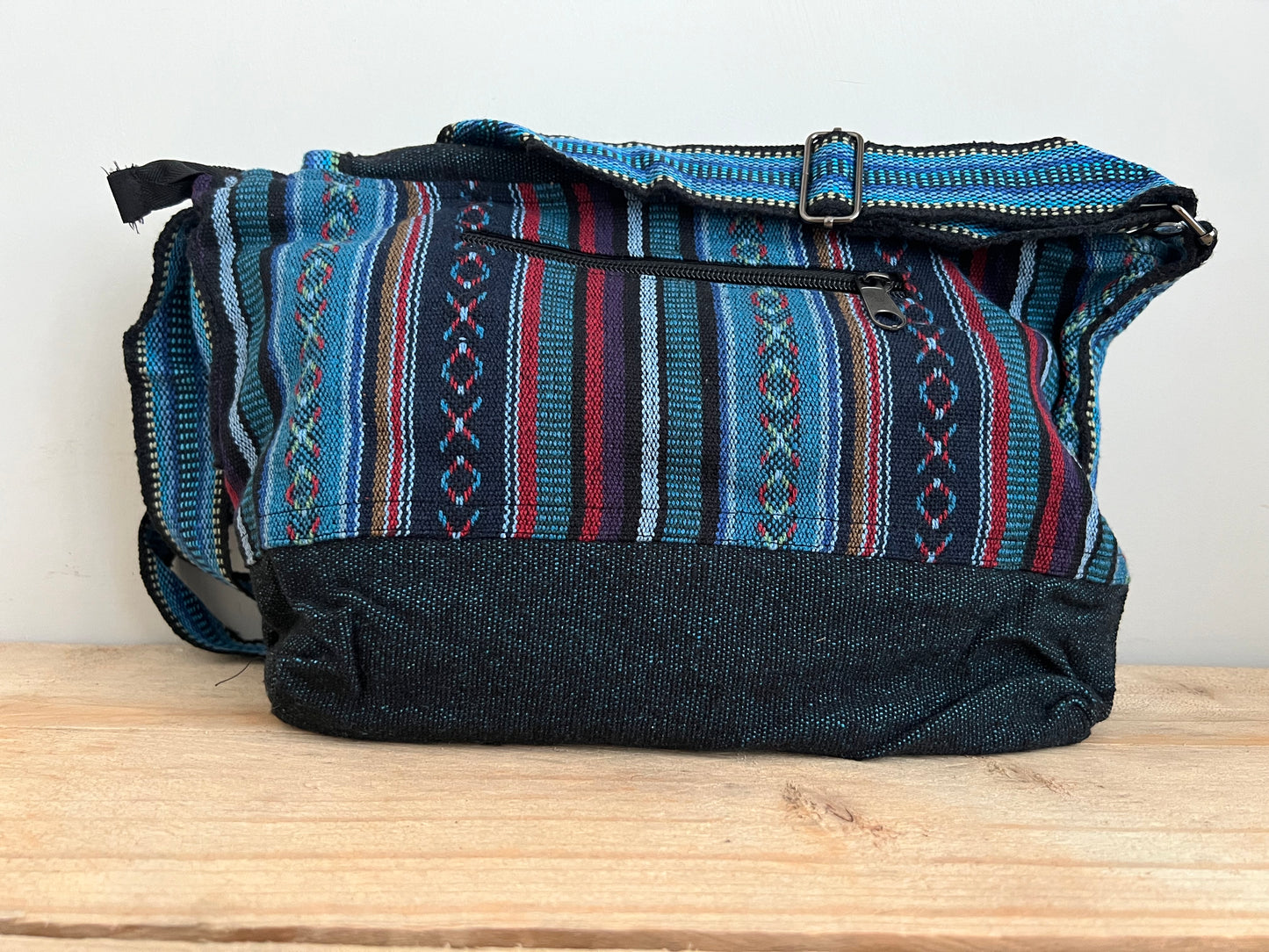blue stripped hippie shoulder bag
