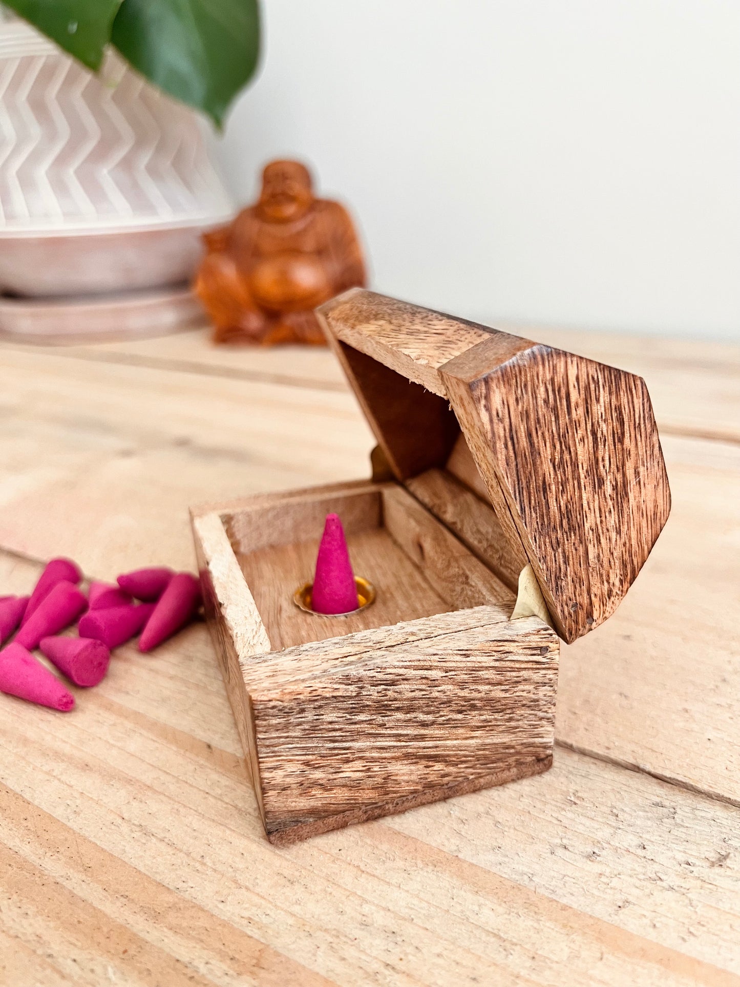Handmade Fair Trade Ethically Sourced Mango Wood Incense Cone Box Ash Catcher Incense Coffin Box