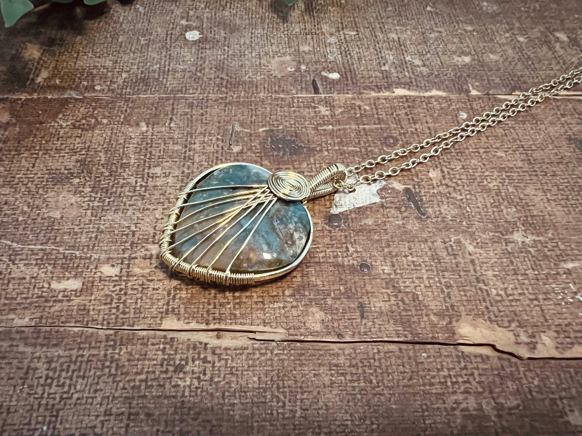 Handmade Agate Pendant Necklace, Gold Wire Wrapped Jewellery