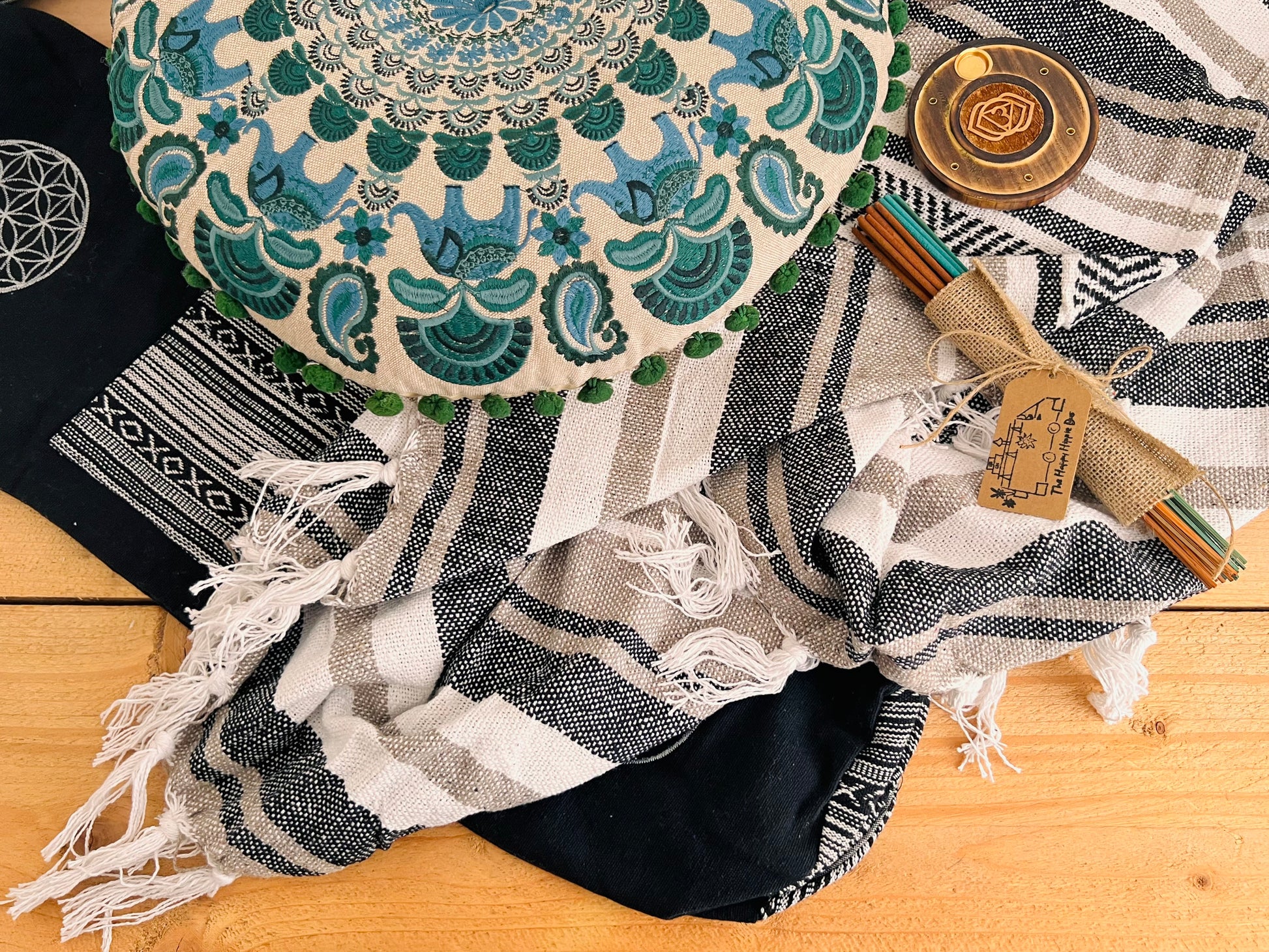 Handmade black and teal meditation set with cushion, cotton throw, incense and holder – eco-friendly yoga gift set for mindfulness and relaxation