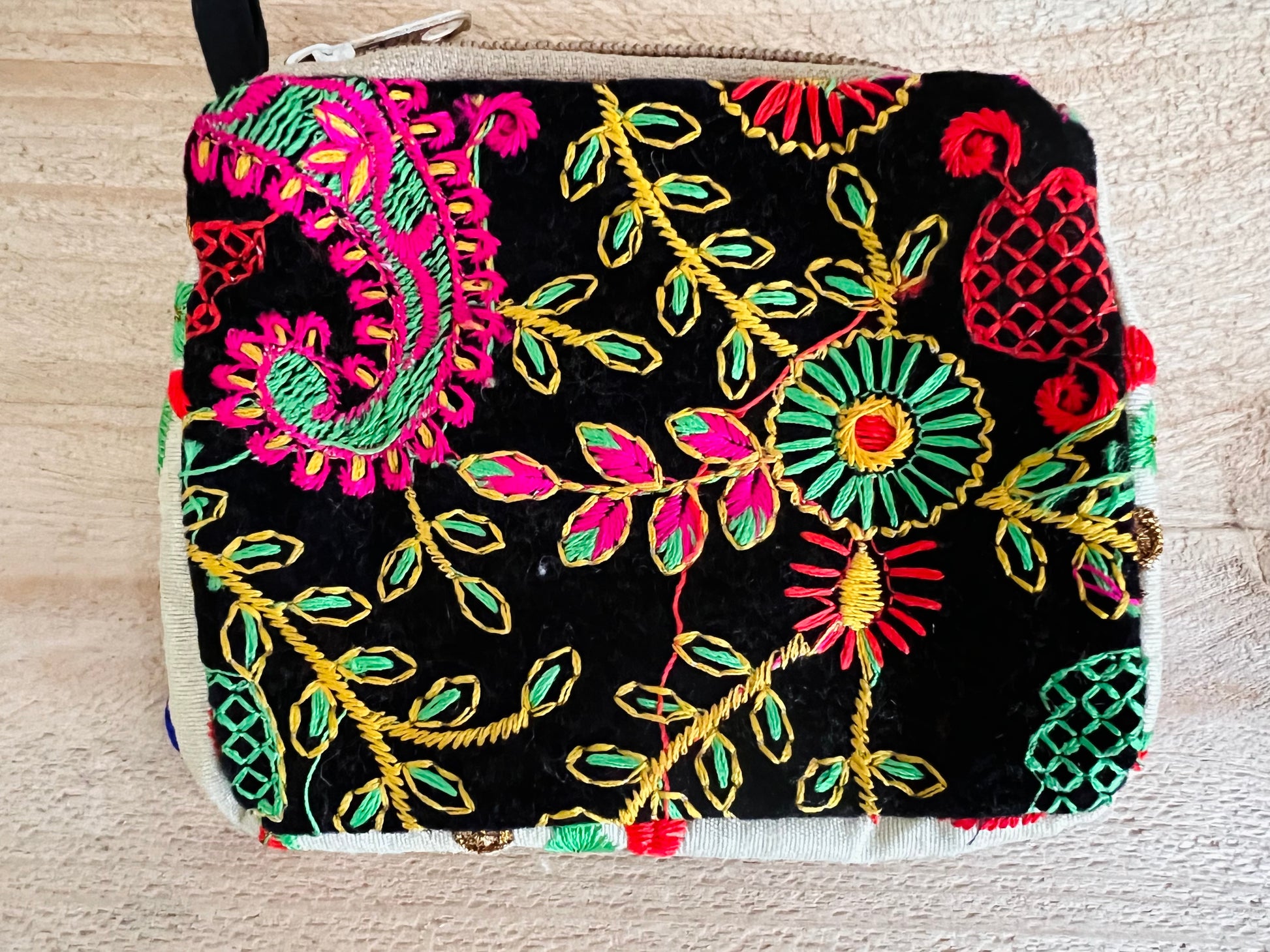 Hand Embroidered Coin Purse Black