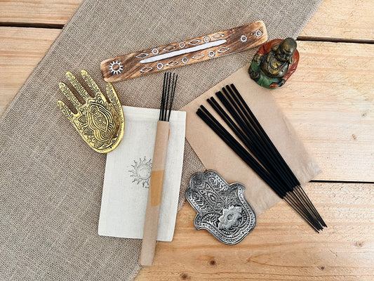 Spiced Saffron & Sandalwood Ember Hand Dipped Incense Sticks | Warm Spiced Amber  Woody Scent | Meditation