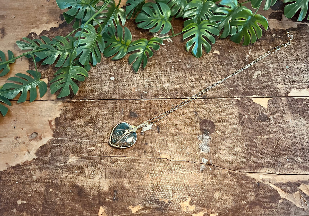 Handmade Agate Pendant Necklace, Gold Wire Wrapped Jewellery