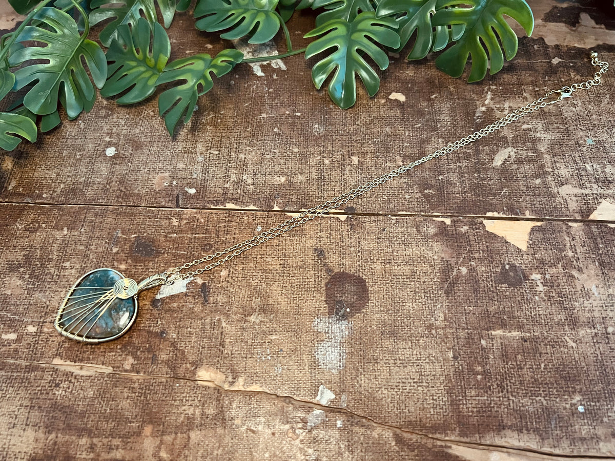 Handmade Agate Pendant Necklace, Gold Wire Wrapped Jewellery