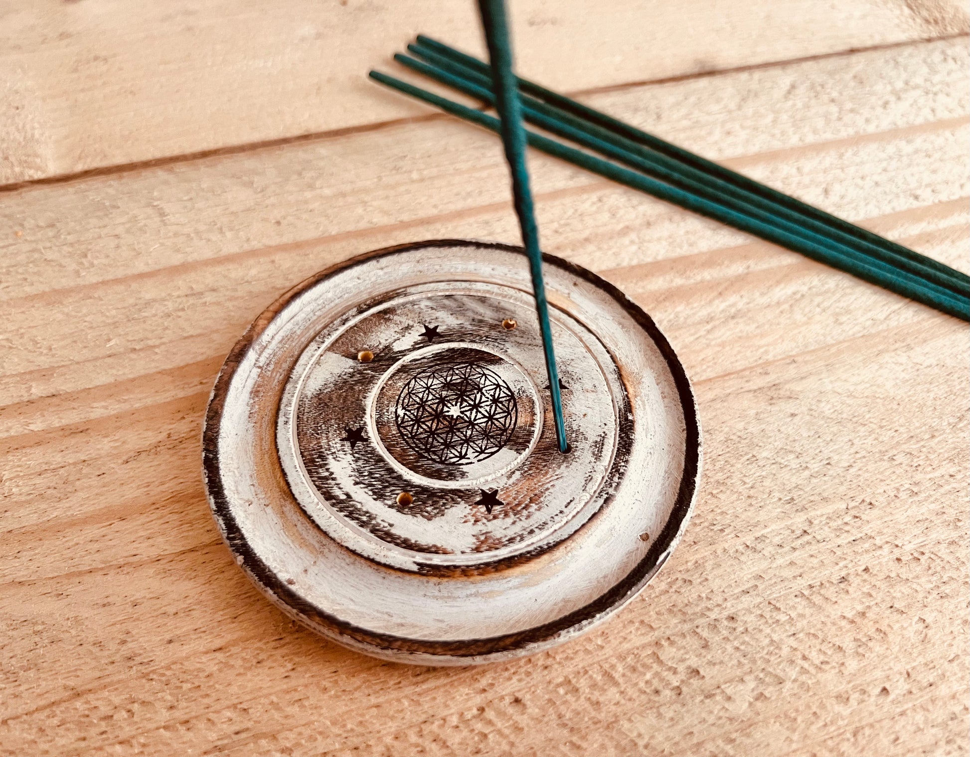 Handmade Fair Trade Ethically Sourced Bohemian Hippie Incense Stick Holder Ash Catcher Mango Wood Round Plate White Brown 